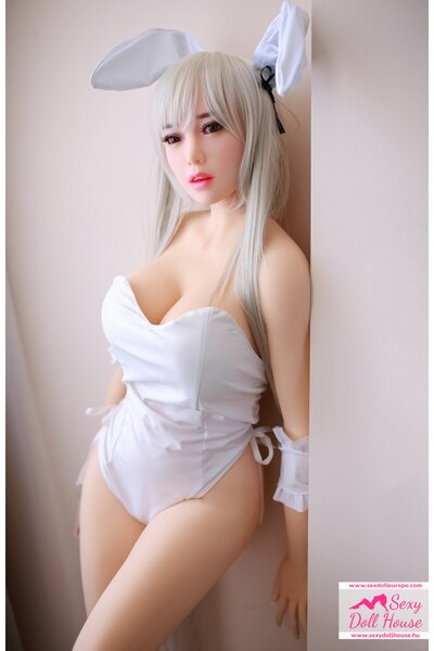 SexyDollhouse: Papusa sexuala in stoc.